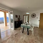 La Terrazza Baldo Garda Tatil Evi *