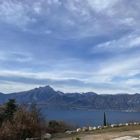 La Terrazza Baldo Garda Vakantiehuis San Zeno di Montagna